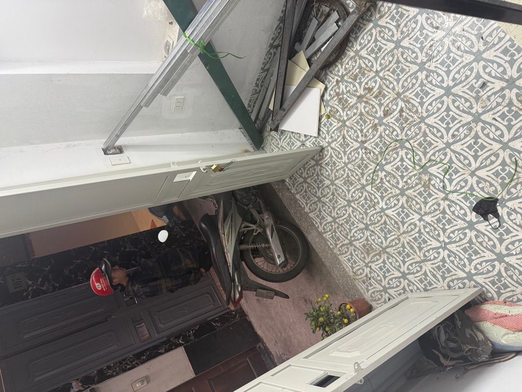 Bán nhà Trần Khát Chân - diện tích 8,3m2 3 tầng - lô góc, 3 mặt thoáng - giá 1,7 tỷ