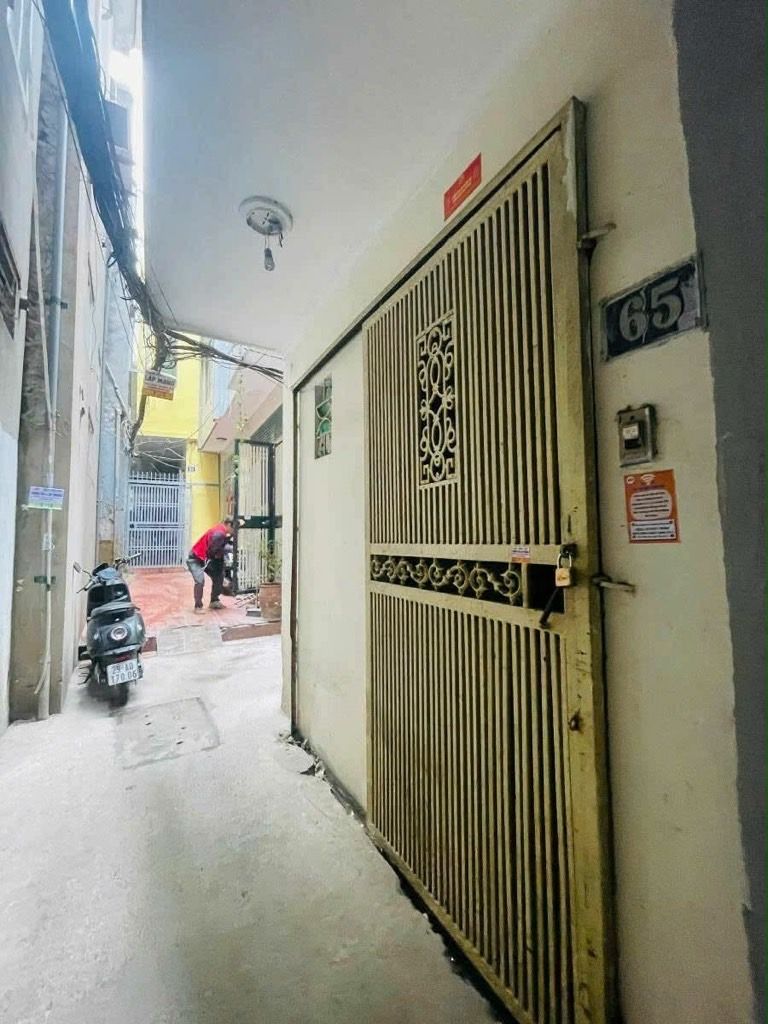 Bán nhà Ngõ Chợ Khâm Thiên - diện tích 6,7m2 4 tầng - Nhà đẹp hiếm có - giá 2,85 tỷ