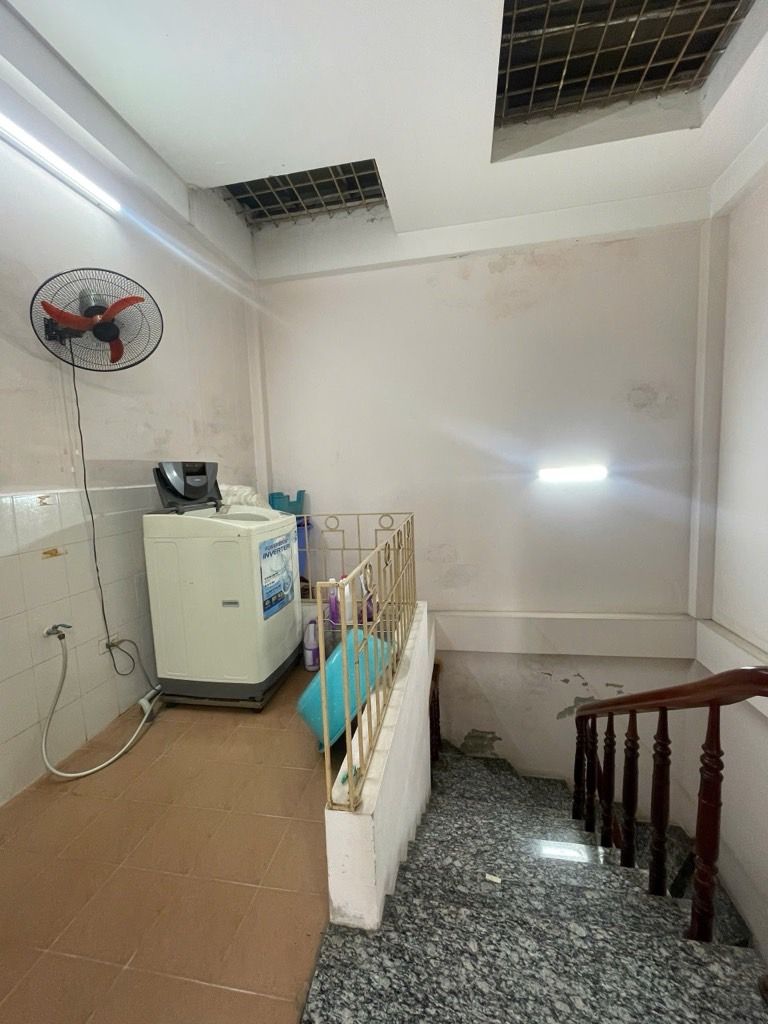 Bán nhà Kim Giang - diện tích 53.5m2 4 tầng - ô tô đỗ cửa - giá 11,8 tỷ