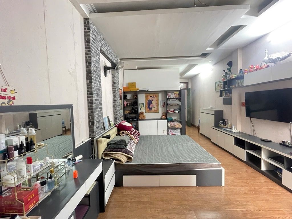 Bán nhà Kim Giang - diện tích 53.5m2 4 tầng - ô tô đỗ cửa - giá 11,8 tỷ