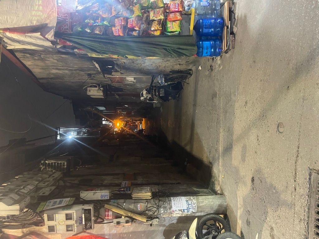 Bán nhà Định Công Thượng - diện tích 34m2 2 tầng - ô tô vào trong nhà - giá 3,58 tỷ