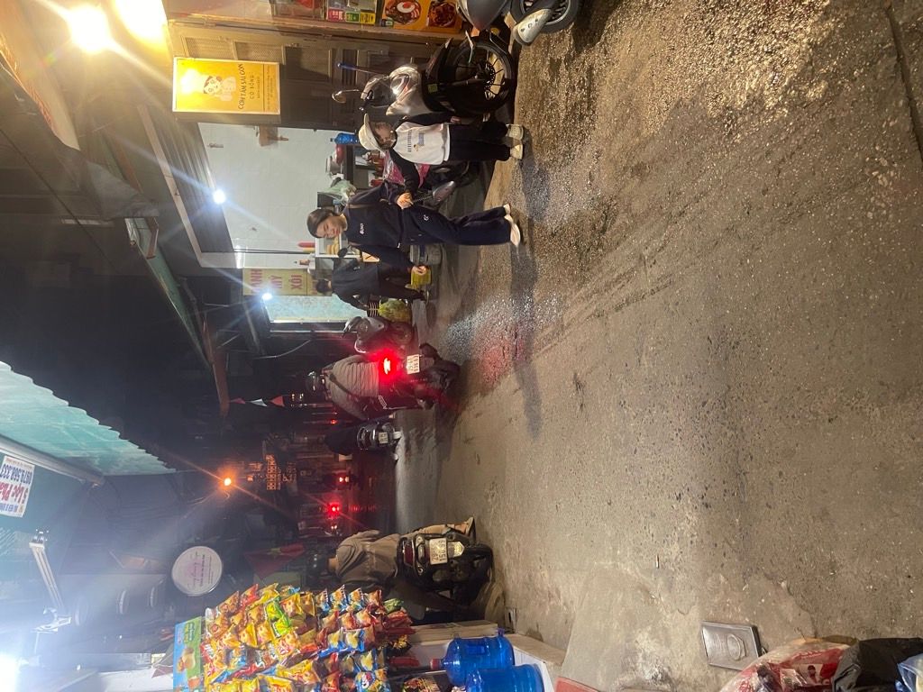 Bán nhà Định Công Thượng - diện tích 34m2 2 tầng - ô tô vào trong nhà - giá 3,58 tỷ