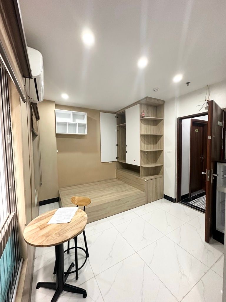 Bán nhà Hoà Bình - diện tích 51.2m2 7 tầng - Lô góc 3 mặt ngõ - giá 15,8 tỷ