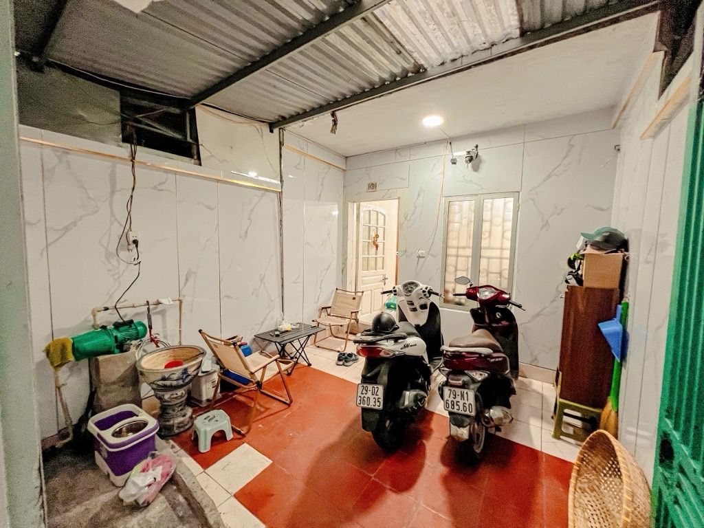 Bán nhà Minh Khai - diện tích 60m2 3 tầng - ô tô 10m - giá 6,5 tỷ