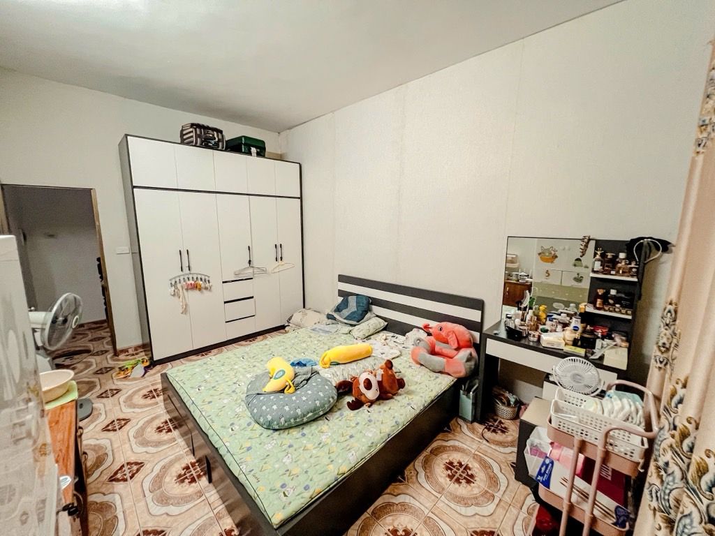 Bán nhà Minh Khai - diện tích 60m2 3 tầng - ô tô 10m - giá 6,5 tỷ