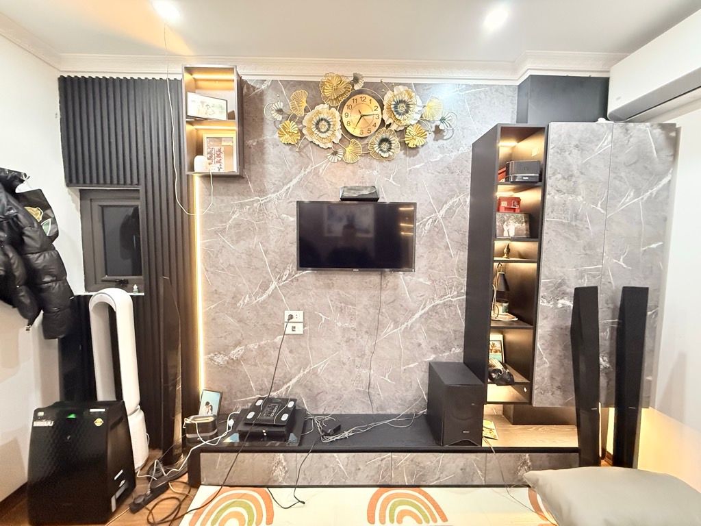 Bán nhà Vĩnh Tuy - diện tích 63m2 5 tầng - ô tô tránh - giá 17 tỷ