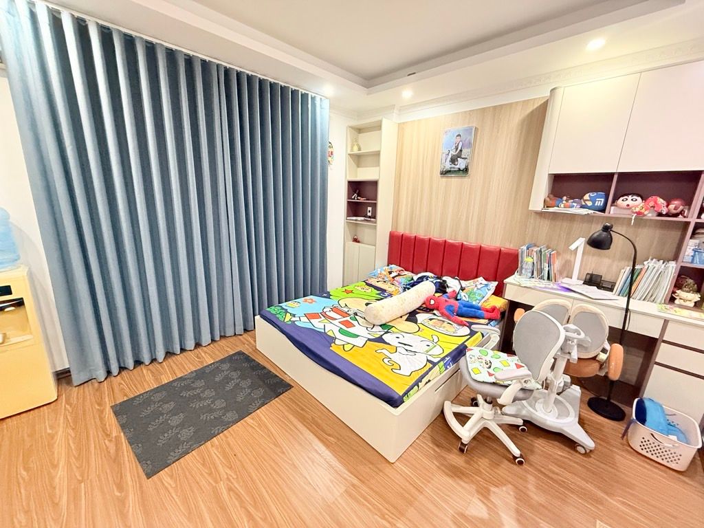 Bán nhà Vĩnh Tuy - diện tích 63m2 5 tầng - ô tô tránh - giá 17 tỷ