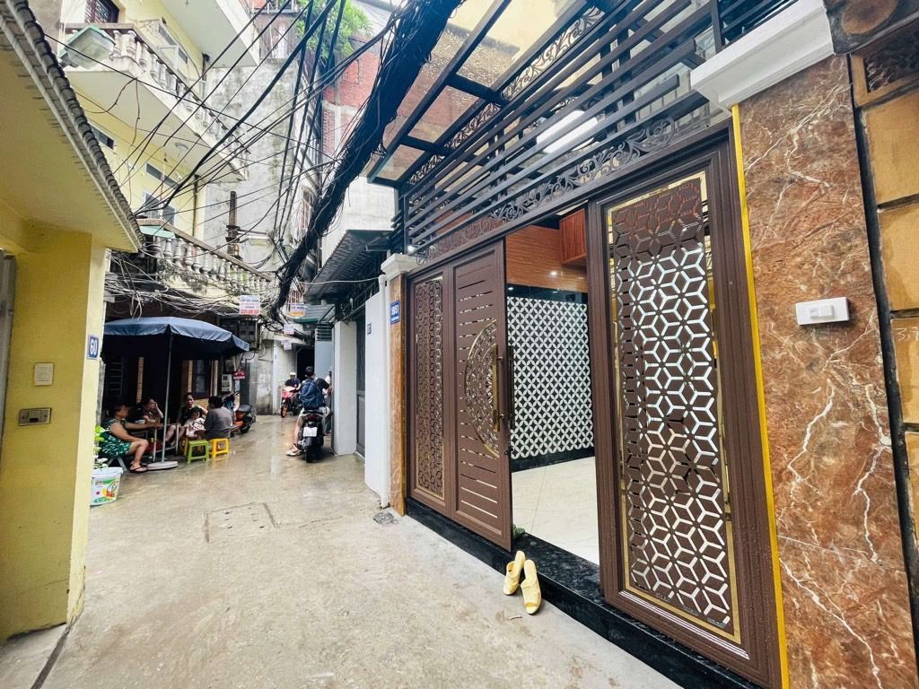 Bán nhà ngõ Linh Quang - diện tích 59.7m2 7 tầng - Mặt ngõ, thang máy - giá 18,8 tỷ