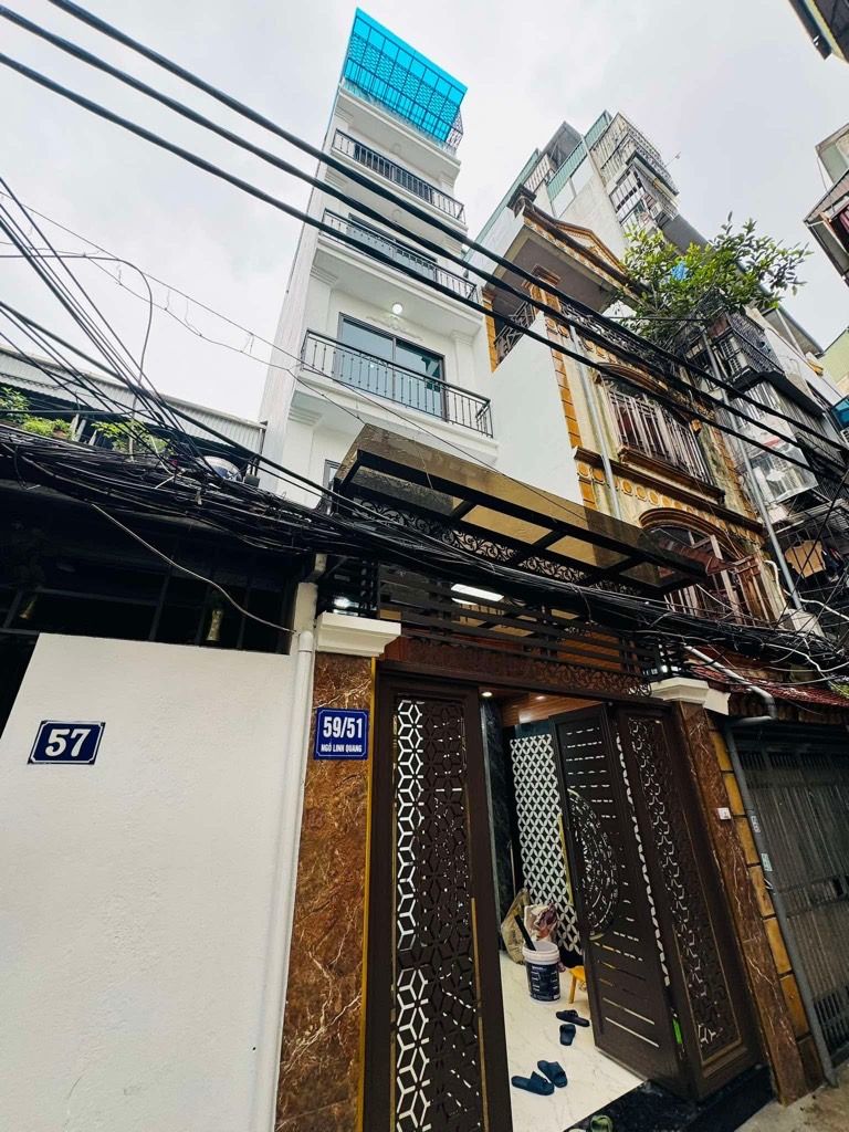 Bán nhà ngõ Linh Quang - diện tích 59.7m2 7 tầng - Mặt ngõ, thang máy - giá 18,8 tỷ