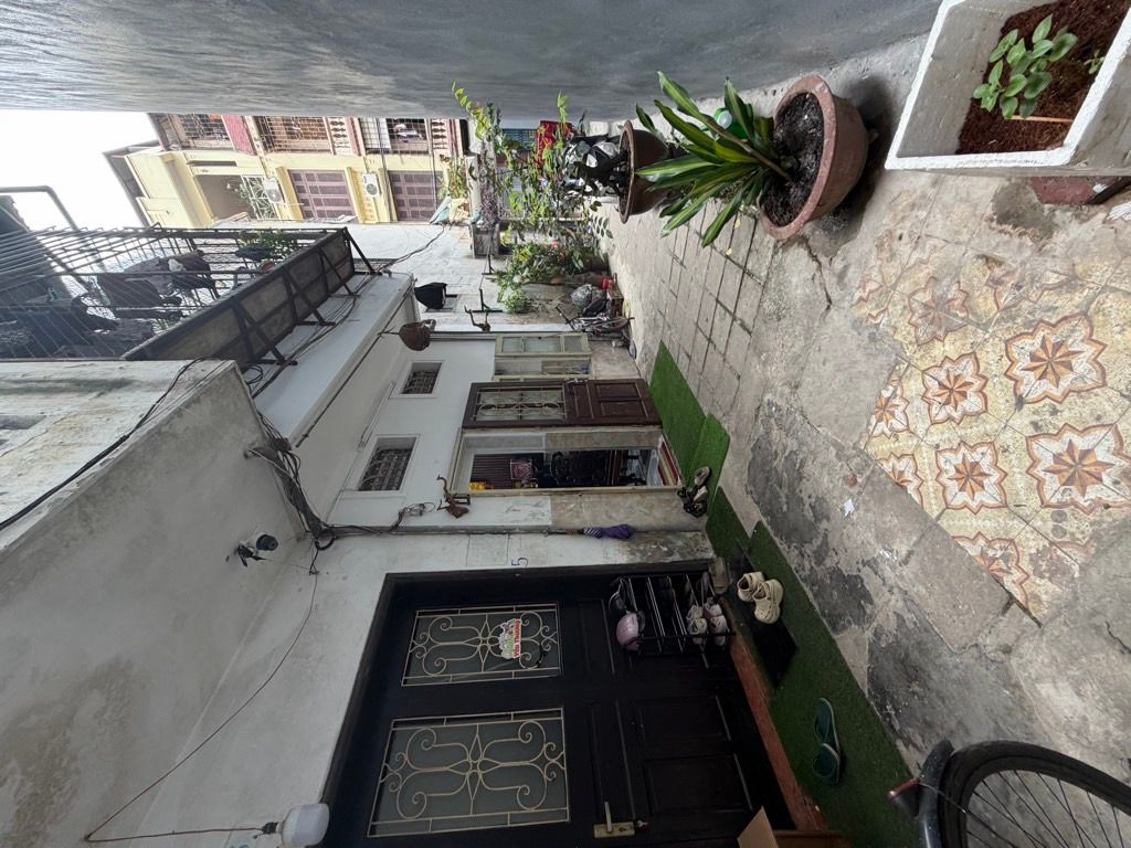 Bán nhà Giáp Bát - diện tích 32.4m2 2 tầng - Ô TÔ TRÁNH - giá 10 tỷ