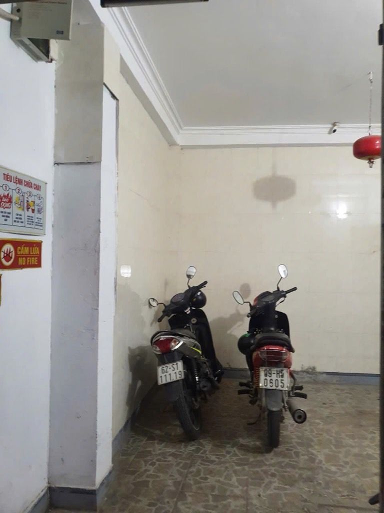 Bán nhà Vũ Ngọc Phan - diện tích 100.2m2 5 tầng - CĂN HỘ DÒNG TIỀN - giá 19,6 tỷ