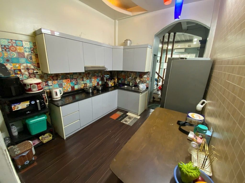 Bán nhà Định Công Thượng - diện tích 39m2 4 tầng - giá 8,7 tỷ