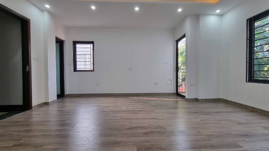 Bán nhà Định Công Hạ - diện tích 41m2 6 tầng - lô góc, ô tô vào nhà - giá 12,8 tỷ