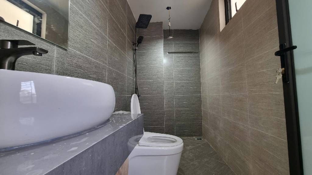 Bán nhà Định Công Hạ - diện tích 41m2 6 tầng - lô góc, ô tô vào nhà - giá 12,8 tỷ