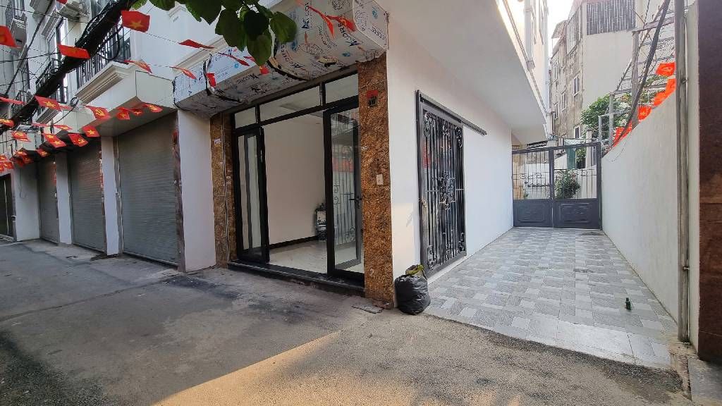 Bán nhà Định Công Hạ - diện tích 41m2 6 tầng - lô góc, ô tô vào nhà - giá 12,8 tỷ