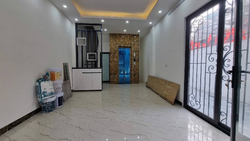 Bán nhà Định Công Hạ - diện tích 41m2 6 tầng - lô góc, ô tô vào nhà - giá 12,8 tỷ