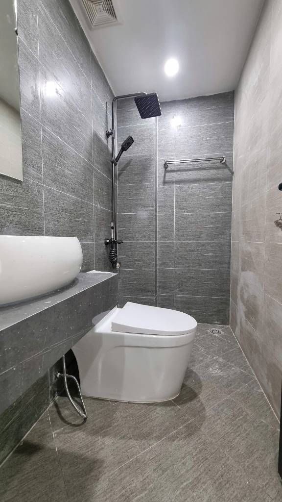 Bán nhà Định Công Hạ - diện tích 31m2 6 tầng - ô tô vào nhà - giá 9,7 tỷ