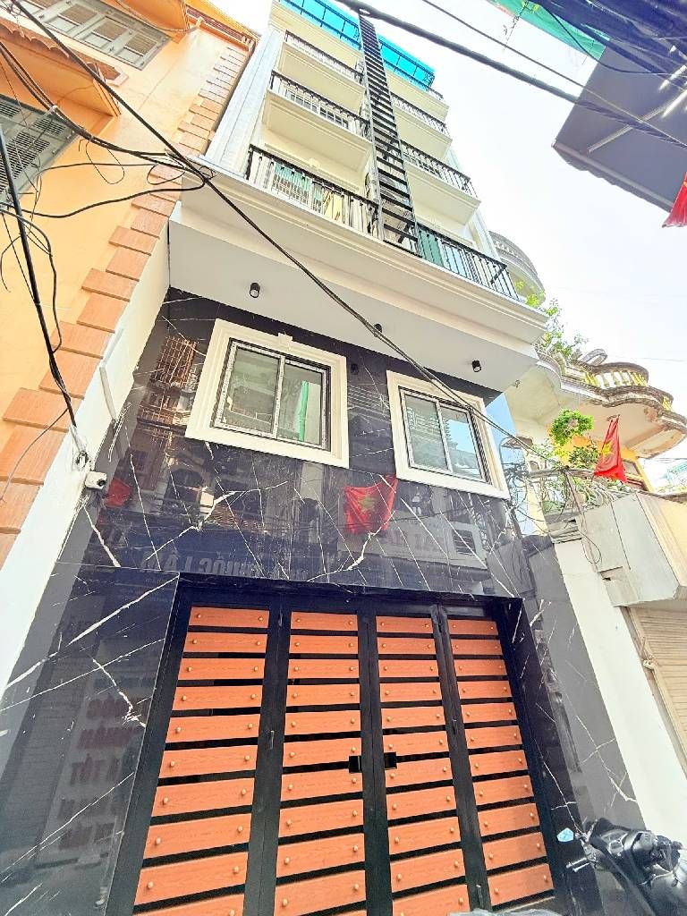 Bán nhà Ngõ Hòa Bình 7 - diện tích 51m2 7 tầng - CHDV dòng tiền ổn định - giá 16,9 tỷ