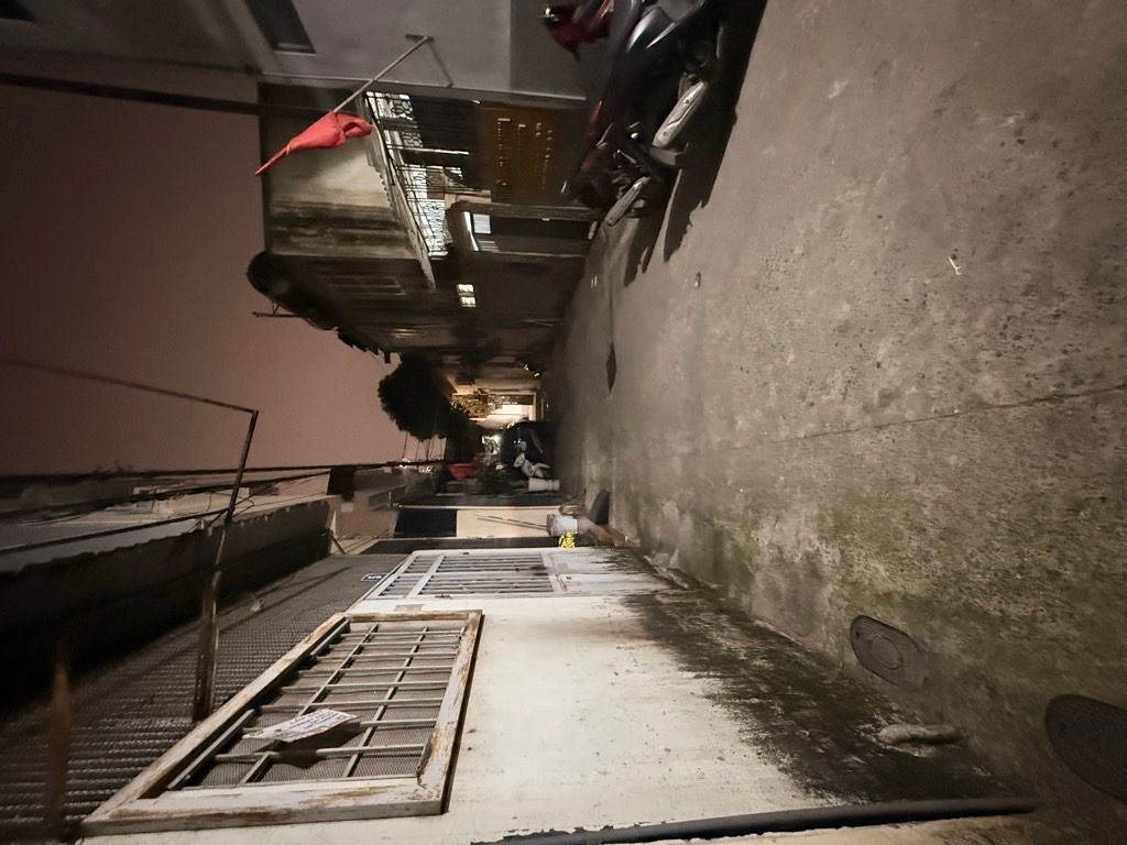 Bán nhà Tân Mai - diện tích 54m2 4 tầng - ô tô đỗ cửa - giá 15,55 tỷ