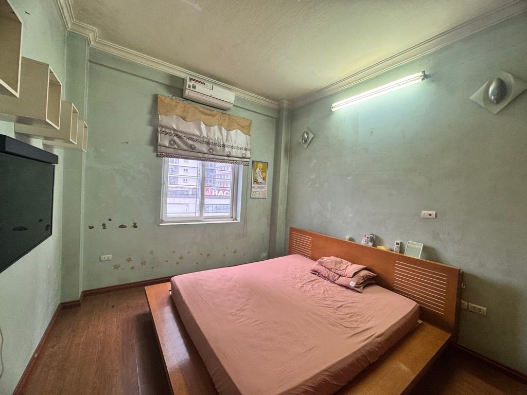 Bán nhà Lê Văn Lương - diện tích 71.2m2 8 tầng - Căn hộ chung cư cao cấp - giá 7 tỷ