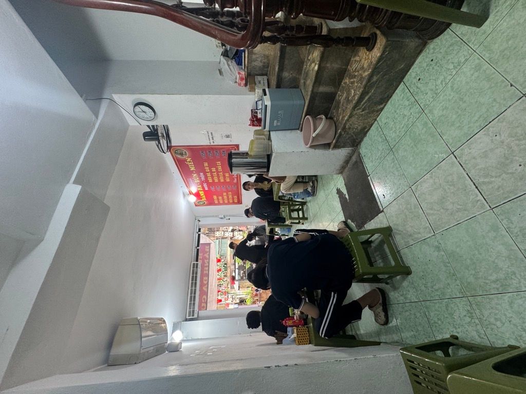 Bán nhà Vĩnh Hồ - diện tích 70m2 2 tầng - Ô TÔ ĐỖ CỬA - giá 7 tỷ