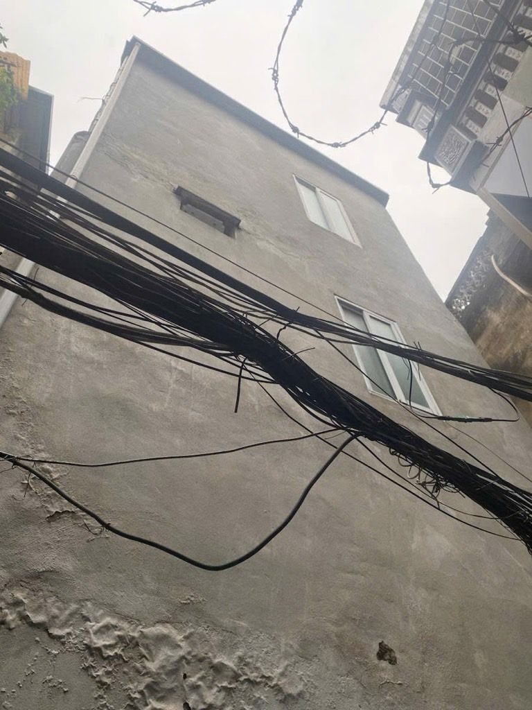 Bán nhà Minh Khai - diện tích 39m2 3 tầng - Lô góc, ba mặt thoáng - giá 9,8 tỷ