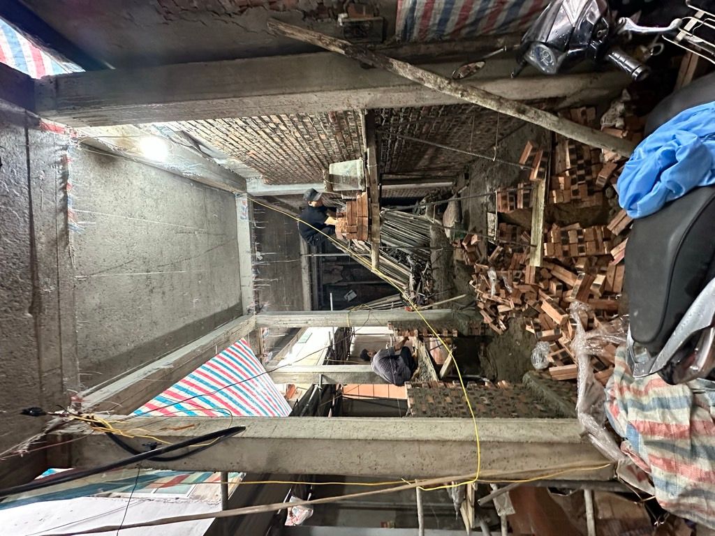 Bán nhà Đặng Xuân Bảng - diện tích 40.3m2 6 tầng - Lô góc - giá 12,2 tỷ