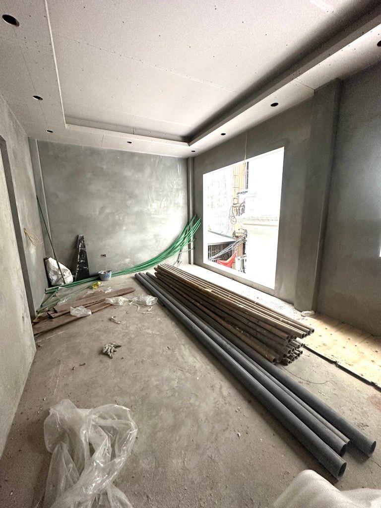 Bán nhà Đường bờ sông sét - diện tích 34,5m2 5 tầng - ô tô tránh - giá 13,5 tỷ