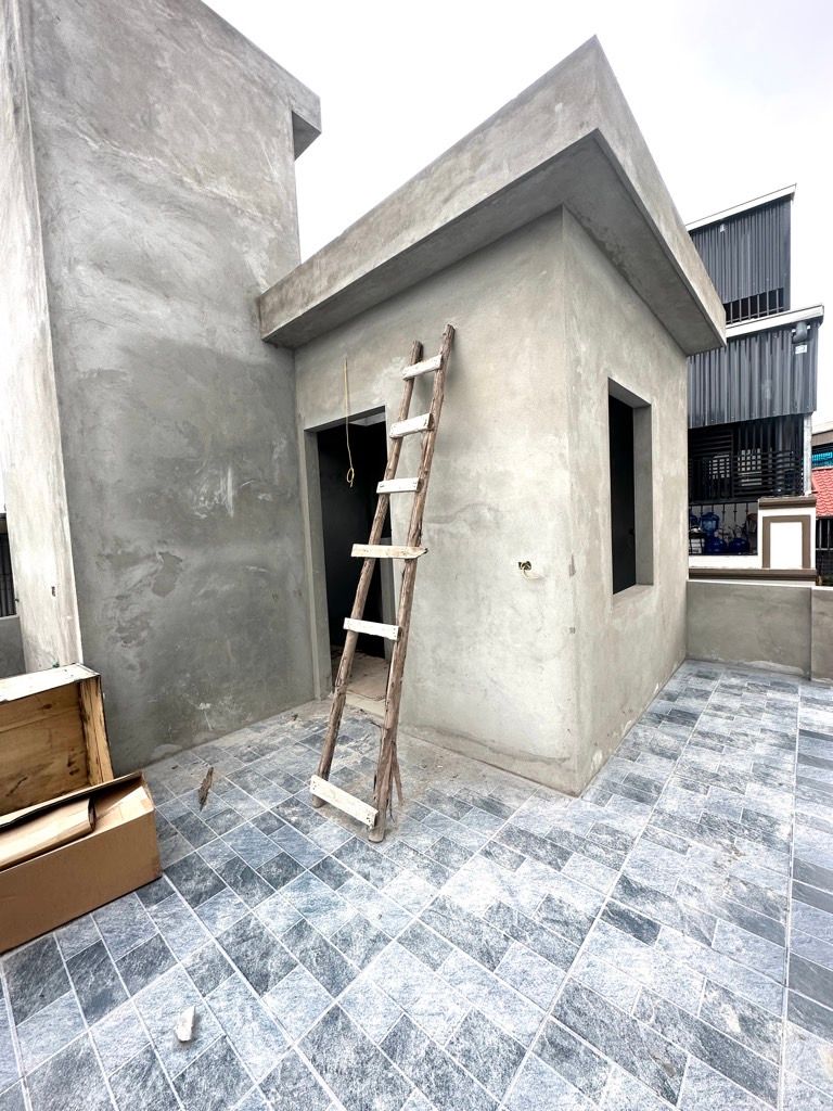 Bán nhà Đường bờ sông sét - diện tích 34,5m2 5 tầng - ô tô tránh - giá 13,5 tỷ