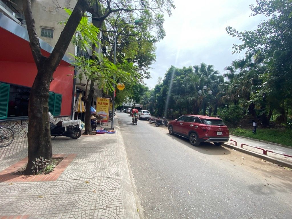 Bán nhà Nguyễn Lương Bằng - diện tích 42m2 5 tầng - Ô tô - giá 17,2 tỷ