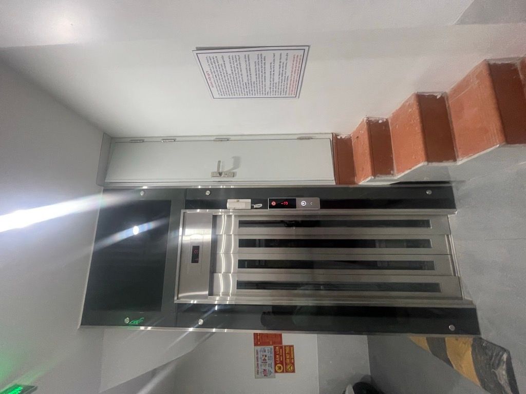 Bán nhà Thái Hà - diện tích 45.8m2 6 tầng - Thang máy - giá 22 tỷ