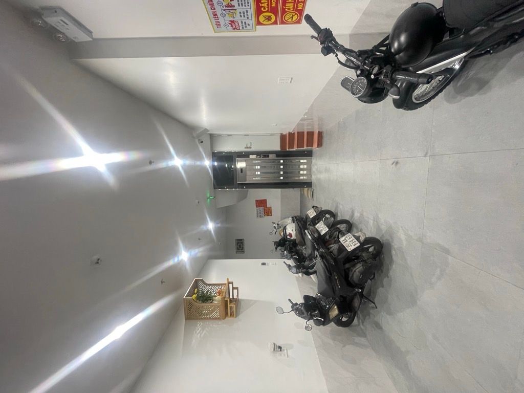 Bán nhà Thái Hà - diện tích 45.8m2 6 tầng - Thang máy - giá 22 tỷ