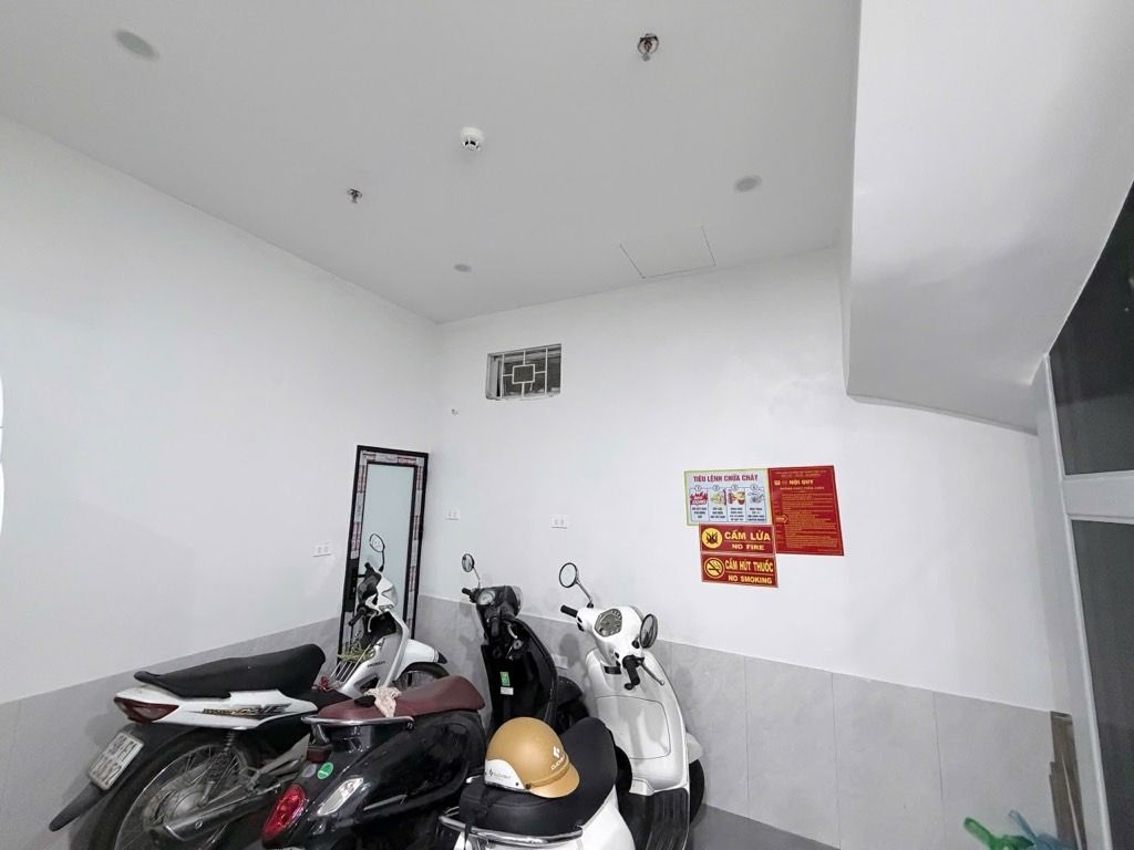 Bán nhà Thái Hà - diện tích 45.8m2 6 tầng - Thang máy - giá 22 tỷ