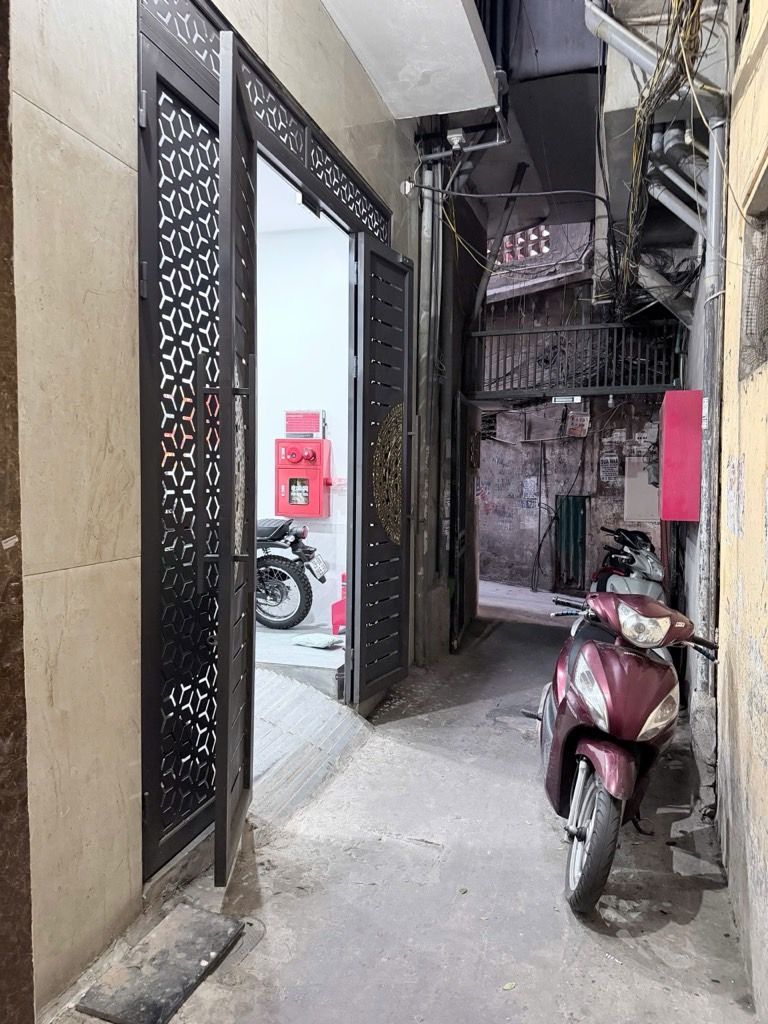 Bán nhà Thái Hà - diện tích 45.8m2 6 tầng - Thang máy - giá 22 tỷ