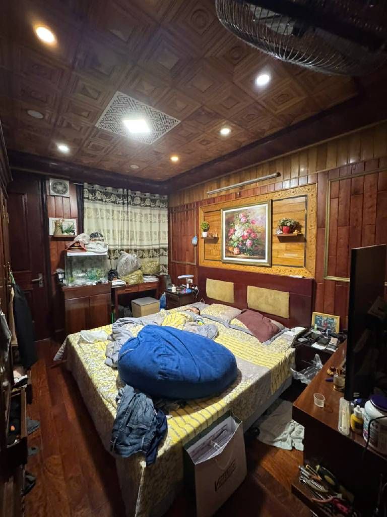 Bán nhà Định Công - diện tích 40m2 3 tầng - Nhà đẹp, không sổ - giá 2,7 tỷ