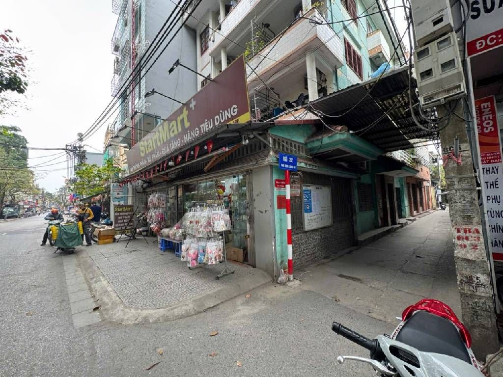 Bán nhà Định Công - diện tích 40m2 3 tầng - Nhà đẹp, không sổ - giá 2,7 tỷ