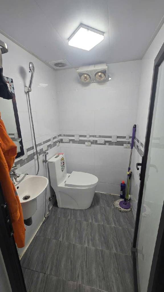 Bán nhà Nguyễn Trãi - diện tích 20m2 1 tầng - nhà đẹp đầy đủ tiện nghi - giá 1,3 tỷ