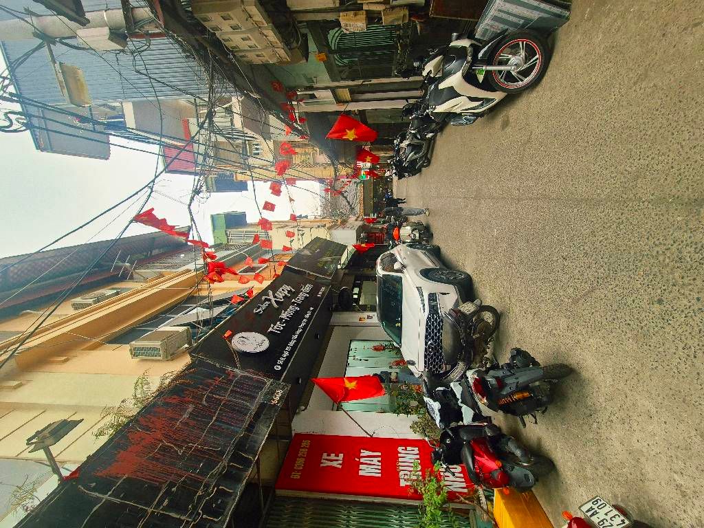 Bán nhà Đặng Tiến Đông - diện tích 49m2 4 tầng - ô tô đỗ cửa - giá 16,6 tỷ