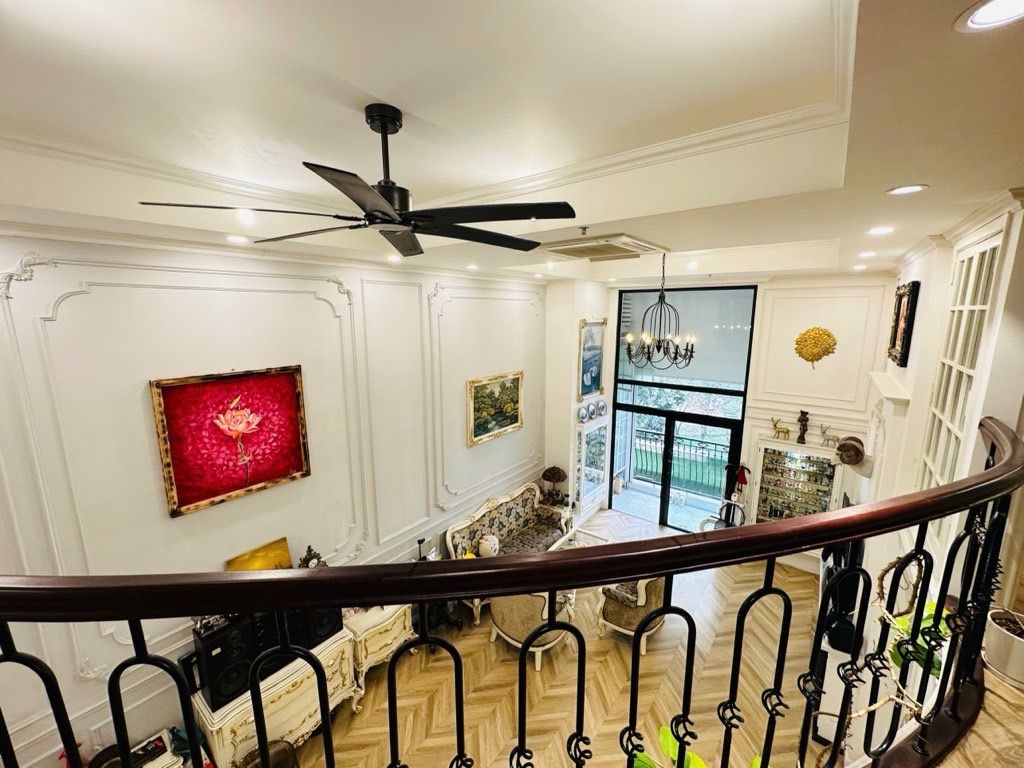 Bán nhà Nguyễn Trãi - diện tích 85m2 1 tầng - Căn hộ Duplex Royal City sang xịn đẹp - giá 19,5 tỷ