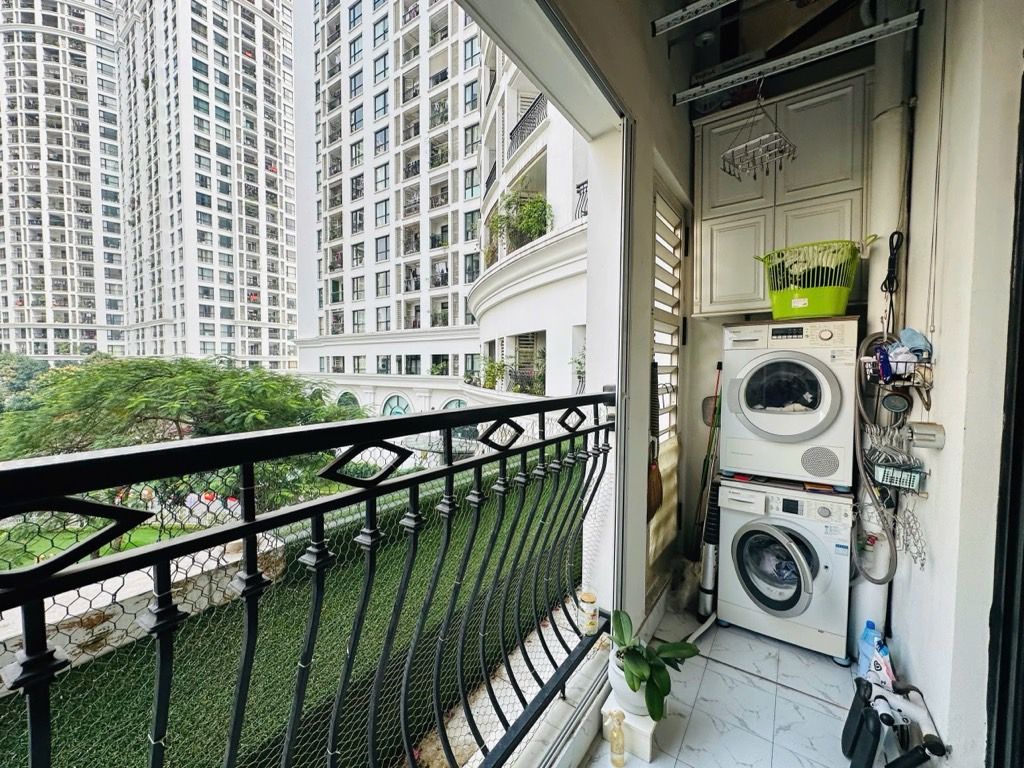 Bán nhà Nguyễn Trãi - diện tích 85m2 1 tầng - Căn hộ Duplex Royal City sang xịn đẹp - giá 19,5 tỷ