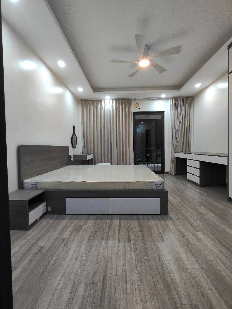 Bán nhà Nguyễn Văn Viên - diện tích 30m2 5 tầng - Nhà đẹp hiếm có - giá 8,5 tỷ