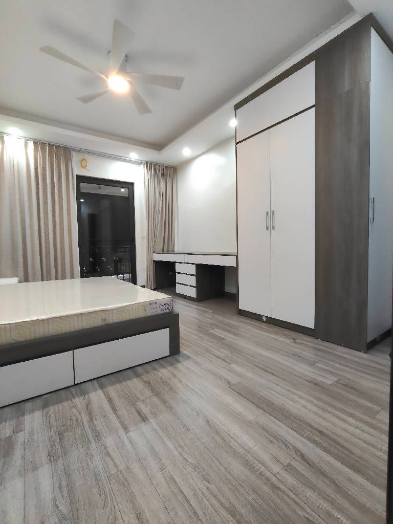 Bán nhà Nguyễn Văn Viên - diện tích 30m2 5 tầng - Nhà đẹp hiếm có - giá 8,5 tỷ