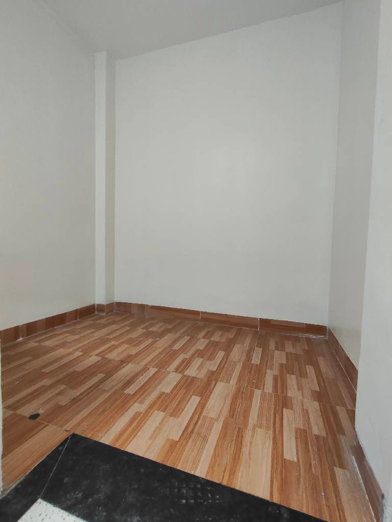 Bán nhà Nguyễn Văn Viên - diện tích 30m2 5 tầng - Nhà đẹp hiếm có - giá 8,5 tỷ