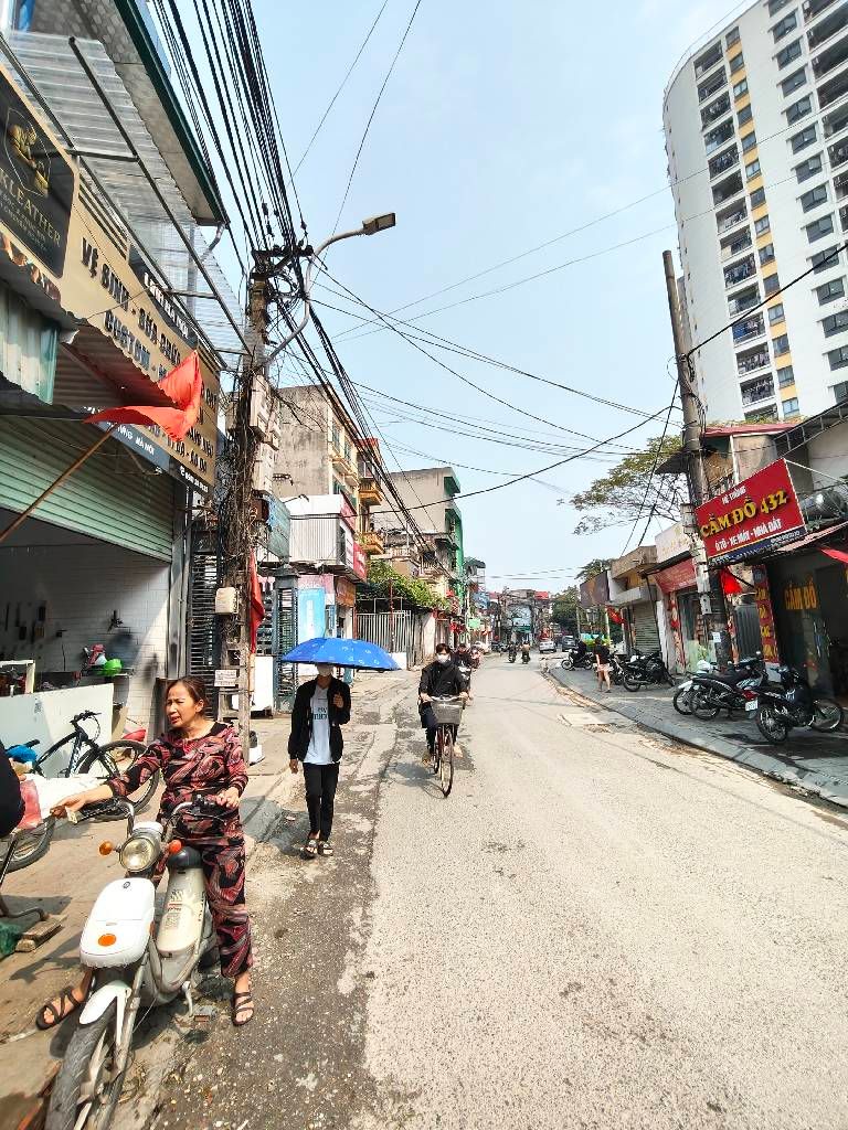 Bán nhà Vĩnh Hưng - diện tích 49.2m2 2 tầng - Lô góc, kinh doanh - giá 15,2 tỷ