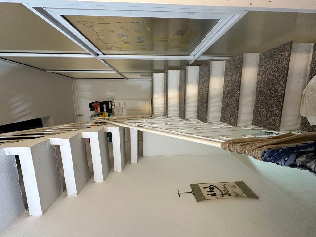 Bán nhà đê Trần Khát Chân - diện tích 24.5m2 3 tầng - Nhà cũ, chủ xác định bán đất tặng nhà - giá 6,4 tỷ