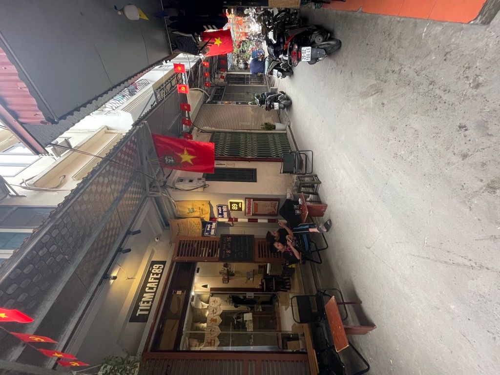 Bán nhà Lê Gia Đỉnh - diện tích 50m2 4 tầng - Sổ đỏ chính chủ - giá 2,8 tỷ