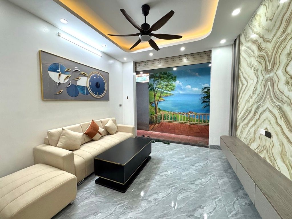 Bán nhà Quan Nhân - diện tích 30m2 6 tầng - Nhà đẹp, ở ngay - giá 8,6 tỷ