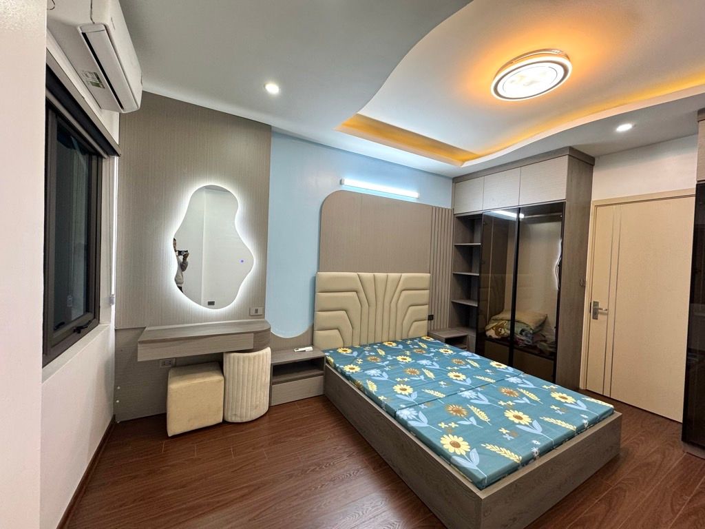 Bán nhà Quan Nhân - diện tích 30m2 6 tầng - Nhà đẹp, ở ngay - giá 8,6 tỷ