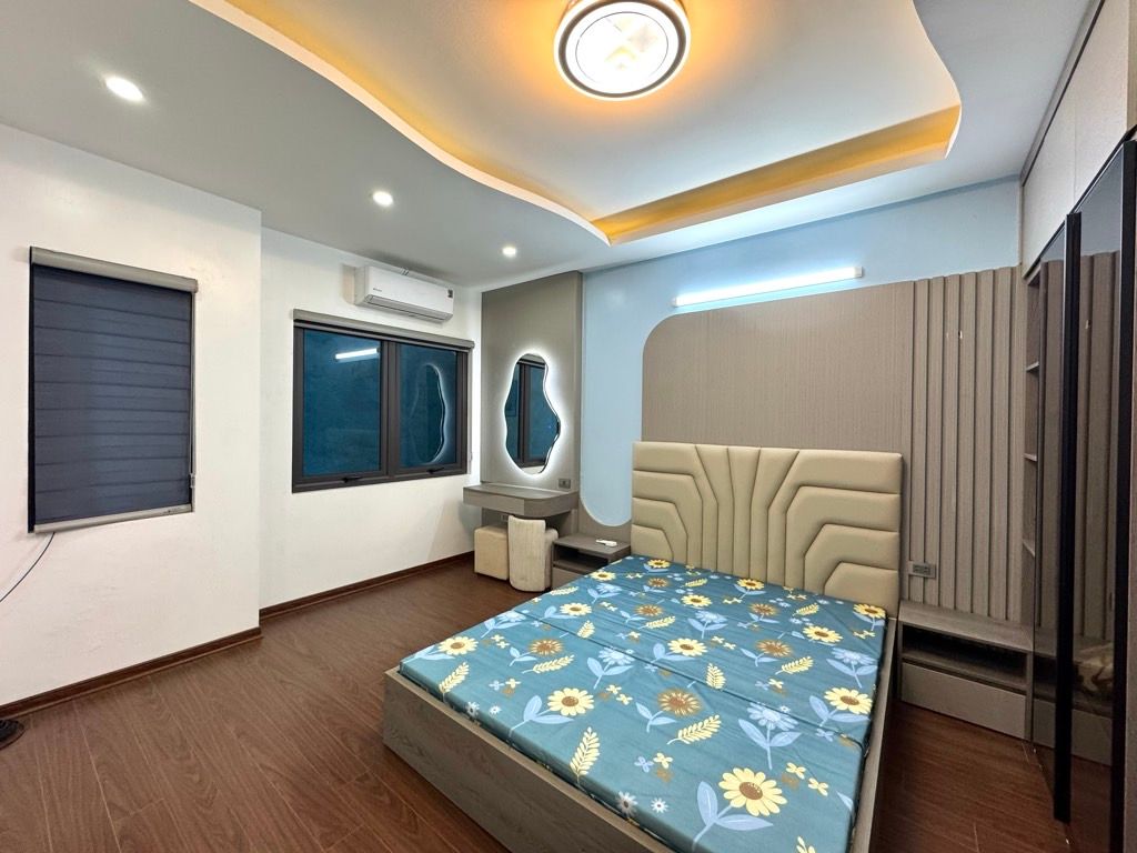 Bán nhà Quan Nhân - diện tích 30m2 6 tầng - Nhà đẹp, ở ngay - giá 8,6 tỷ