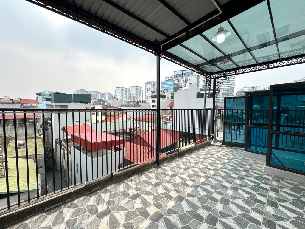 Bán nhà Quan Nhân - diện tích 30m2 6 tầng - Nhà đẹp, ở ngay - giá 8,6 tỷ